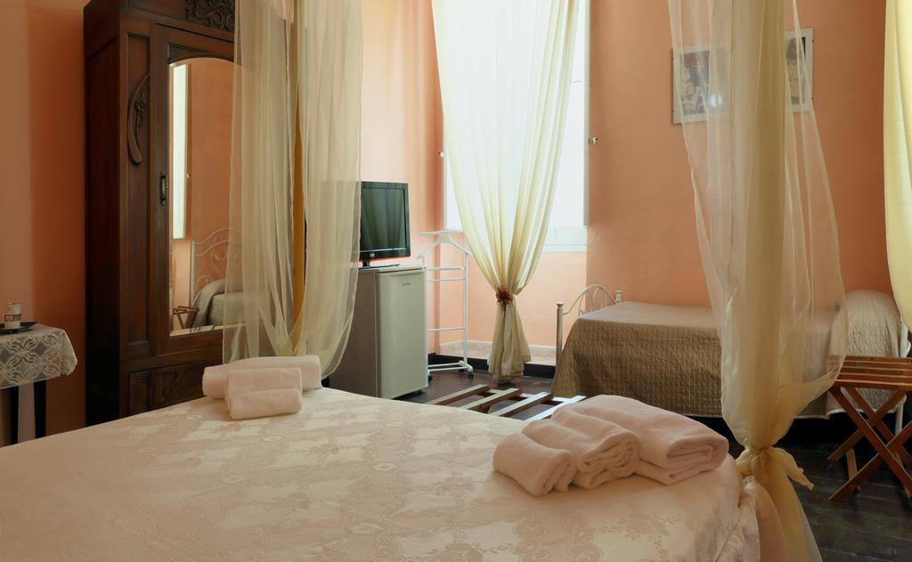 B&B Dimora Muzio And Restaurant Gallipoli Exterior photo