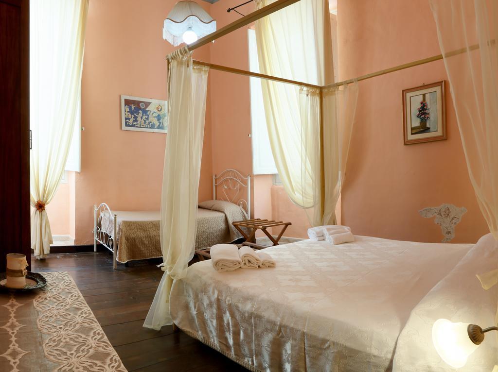 B&B Dimora Muzio And Restaurant Gallipoli Exterior photo