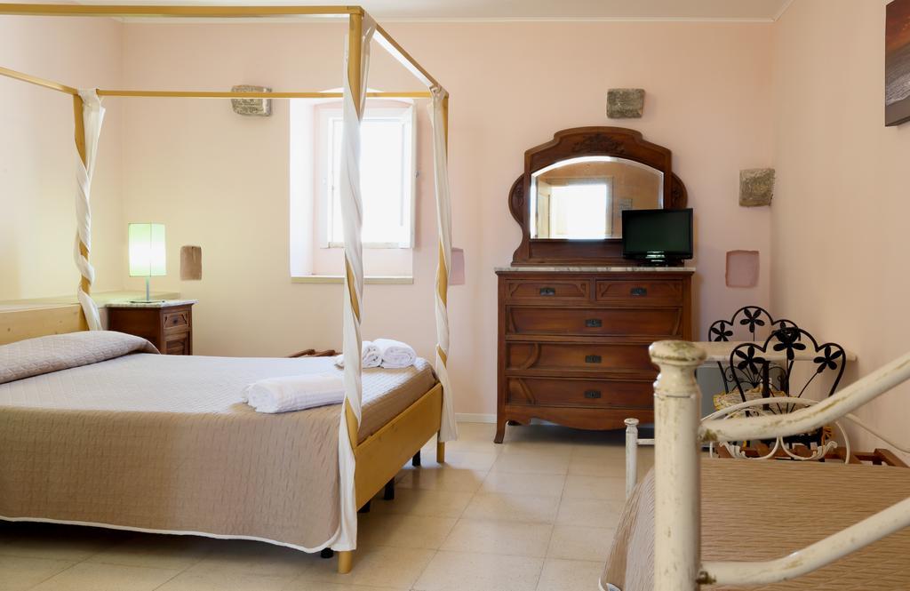 B&B Dimora Muzio And Restaurant Gallipoli Exterior photo